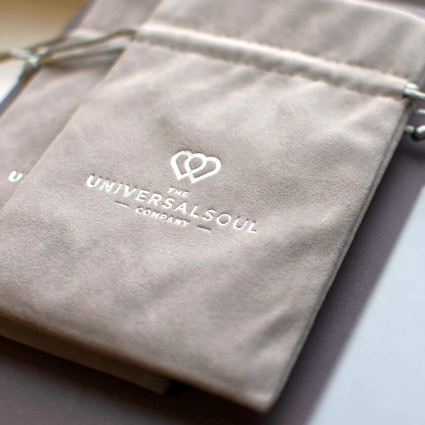 Anti-tarnish velvet pouch for rings and earrings