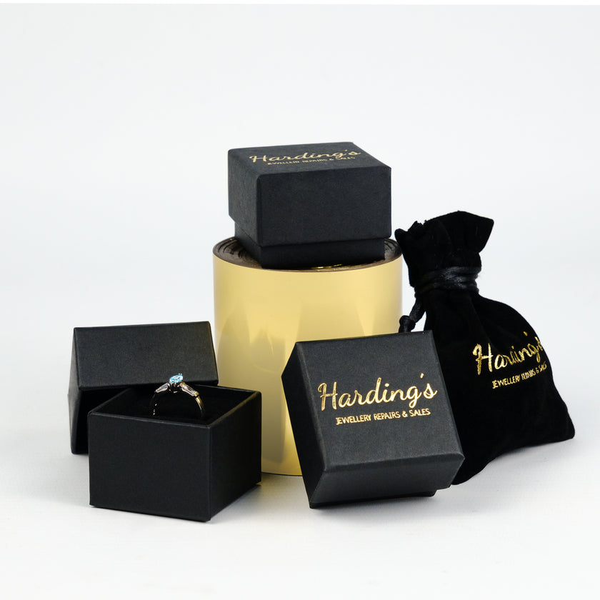 Recycled kraft jewellery boxes for sustainable packaging