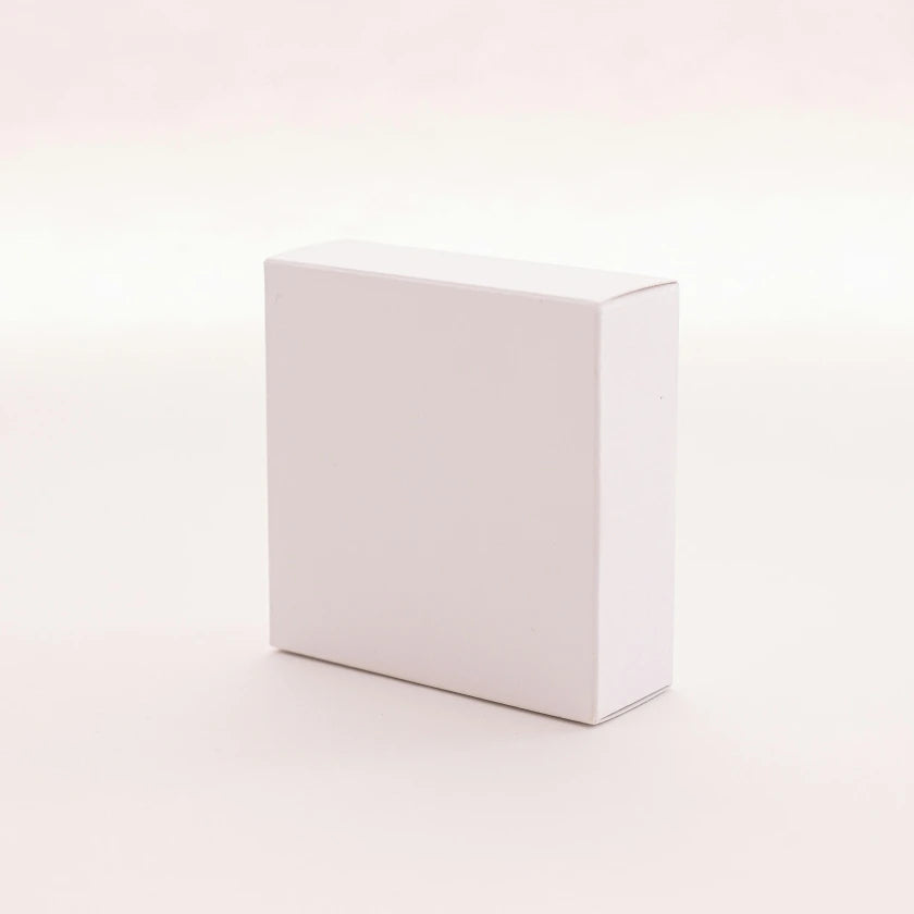 Square white box against a soft, light background. Minimalistic and simple, creating a calm, neutral, and clean atmosphere.