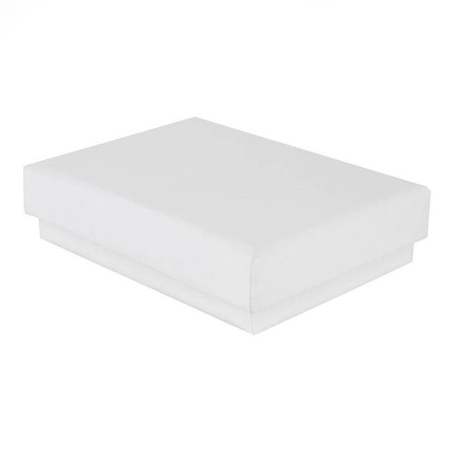 White rectangle recyclable eco kraft box with closed lid.
