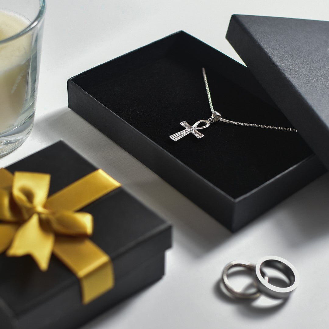 luxury necklace boxes for sale online